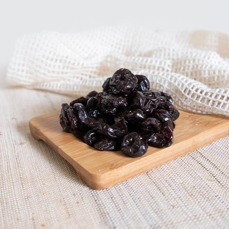500 g sušených bio třešní, bez pecek, bez přísad, sladidel a konzervantů Dehydrované produkty Naty Shop