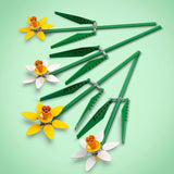 Narcisy LEGO Botanicals - Velikonoční dárky pro dívky a chlapce - Umělé květiny pro děti - Kytice jako dekorace do pokoje nebo kanceláře - Dárek pro ženy - 40747 Stavebnice Besuche den LEGO-Store