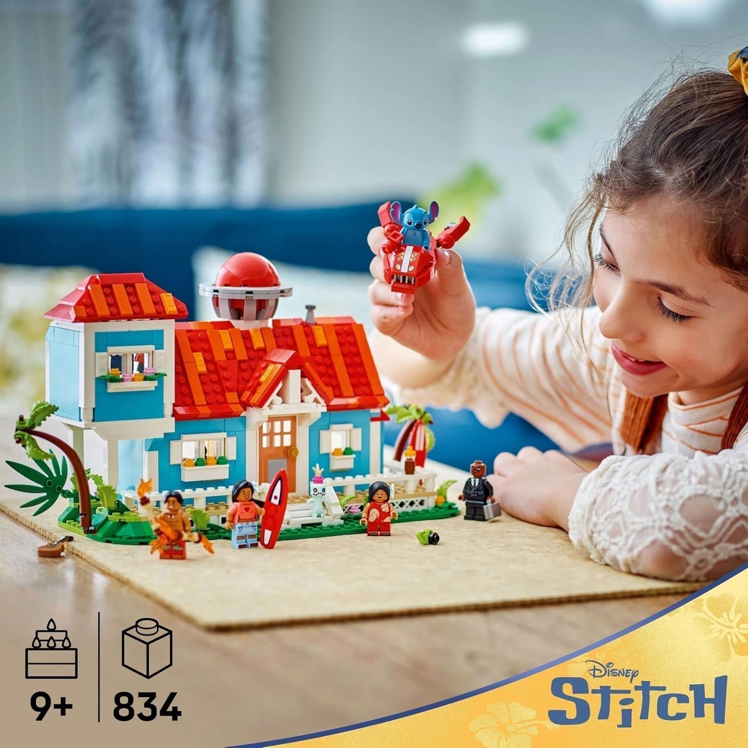 LEGO Ç€ Disney Beach House z "Lilo and Stitch" - Sestavitelná hračka se 6 místnostmi, observatoří, vesmírnou lodí a 5 minifigurkami - dárek k narozeninám pro dívky a chlapce od 9 let a fanoušky 43268 Stavebnice Besuche den LEGO-Store