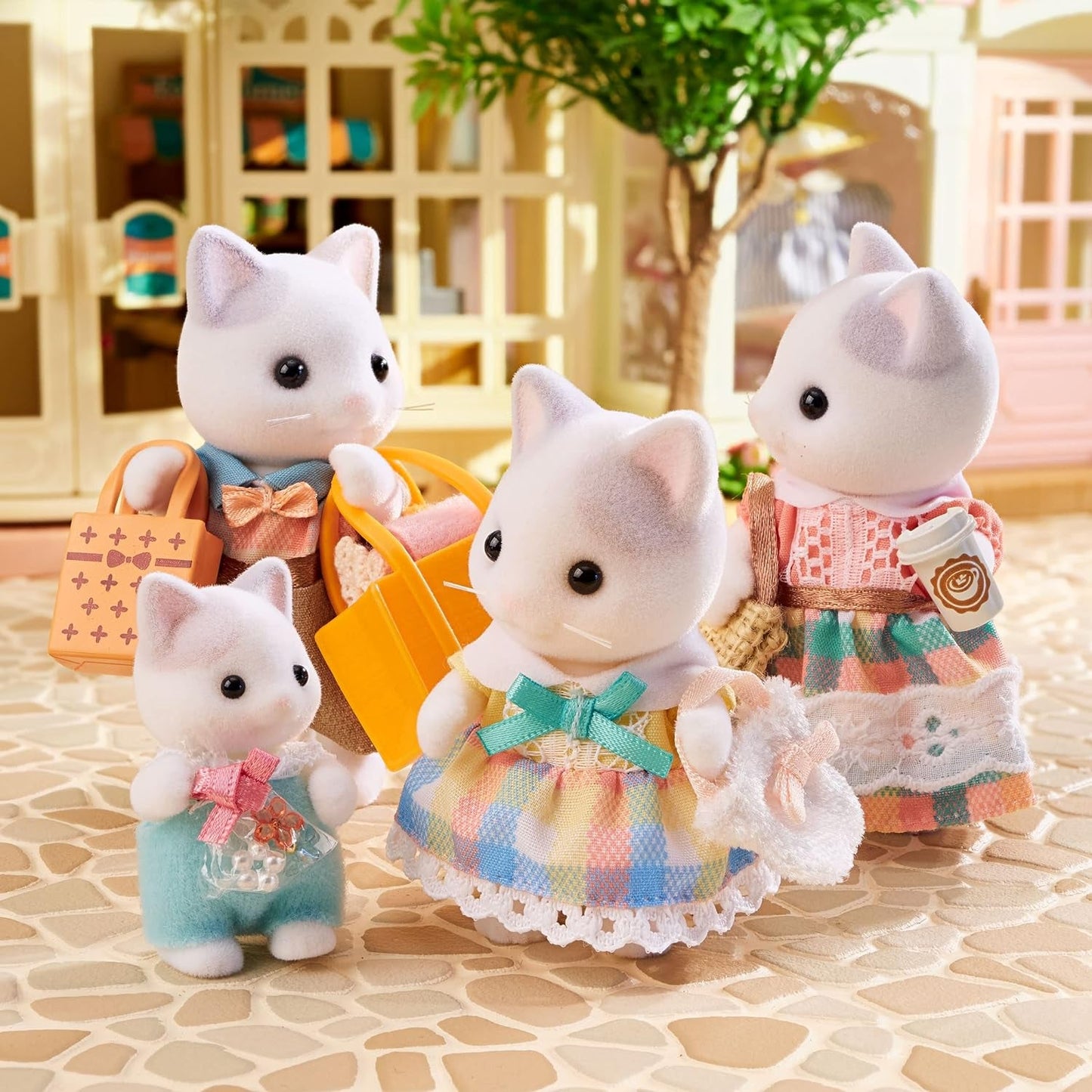Sylvanian Families - 5738 Milk Cat Family - Figurky domečku pro panenky