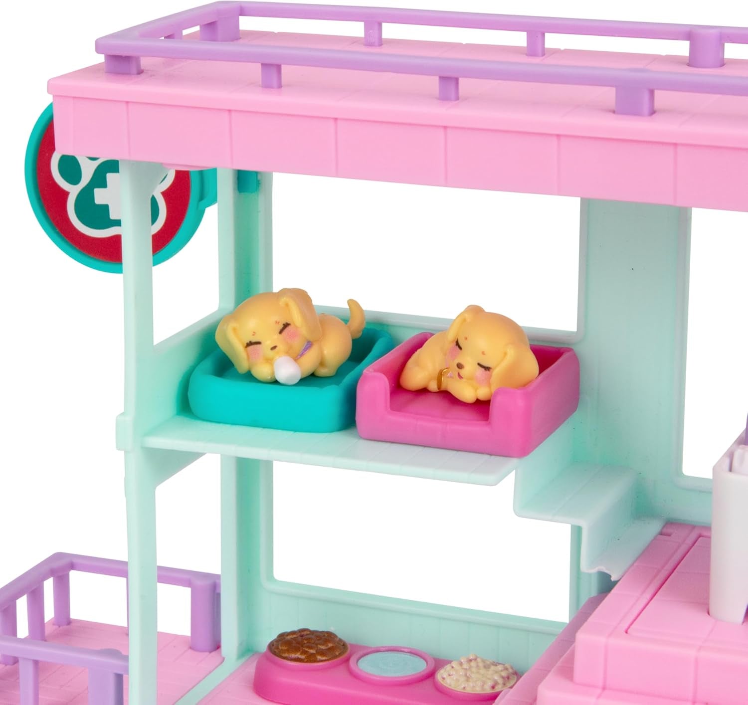 Hrací sada Little Live Pets Mama Surprise Families Baby Clinic, včetně 3 štěňat retrívrů, Magic, oboustranná herní sada (27,8 cm W, 23,8 cm V). Krmení, koupání a hraní, dárek pro děti Akční figurky Naty Shop