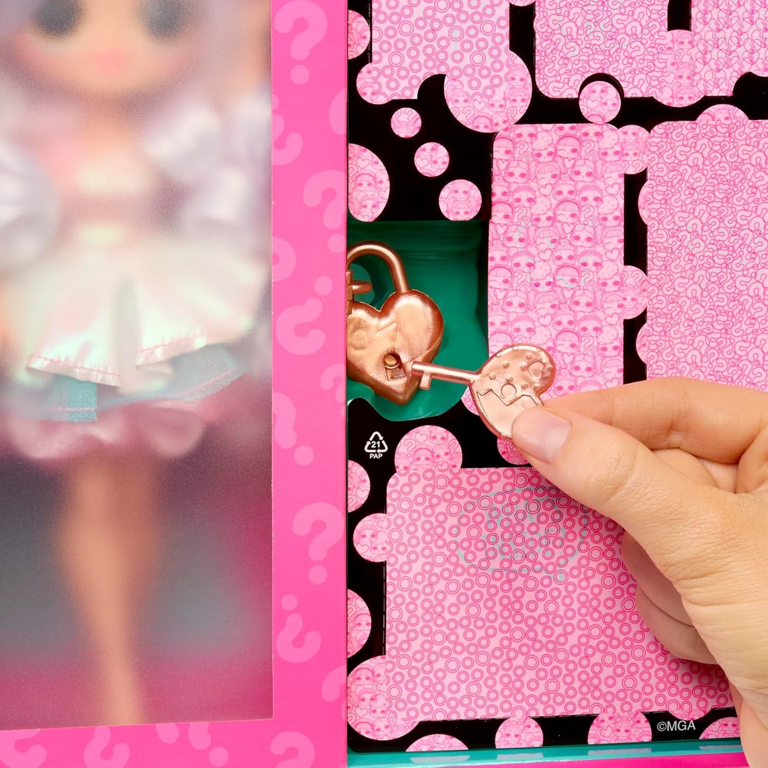 LOL Překvapení! OMG Eye Spy Series - Fairy - Obsahuje 1 panenku s oblečením a doplňky, řešení hádanek a objevování překvapení, 4 sběratelské panenky