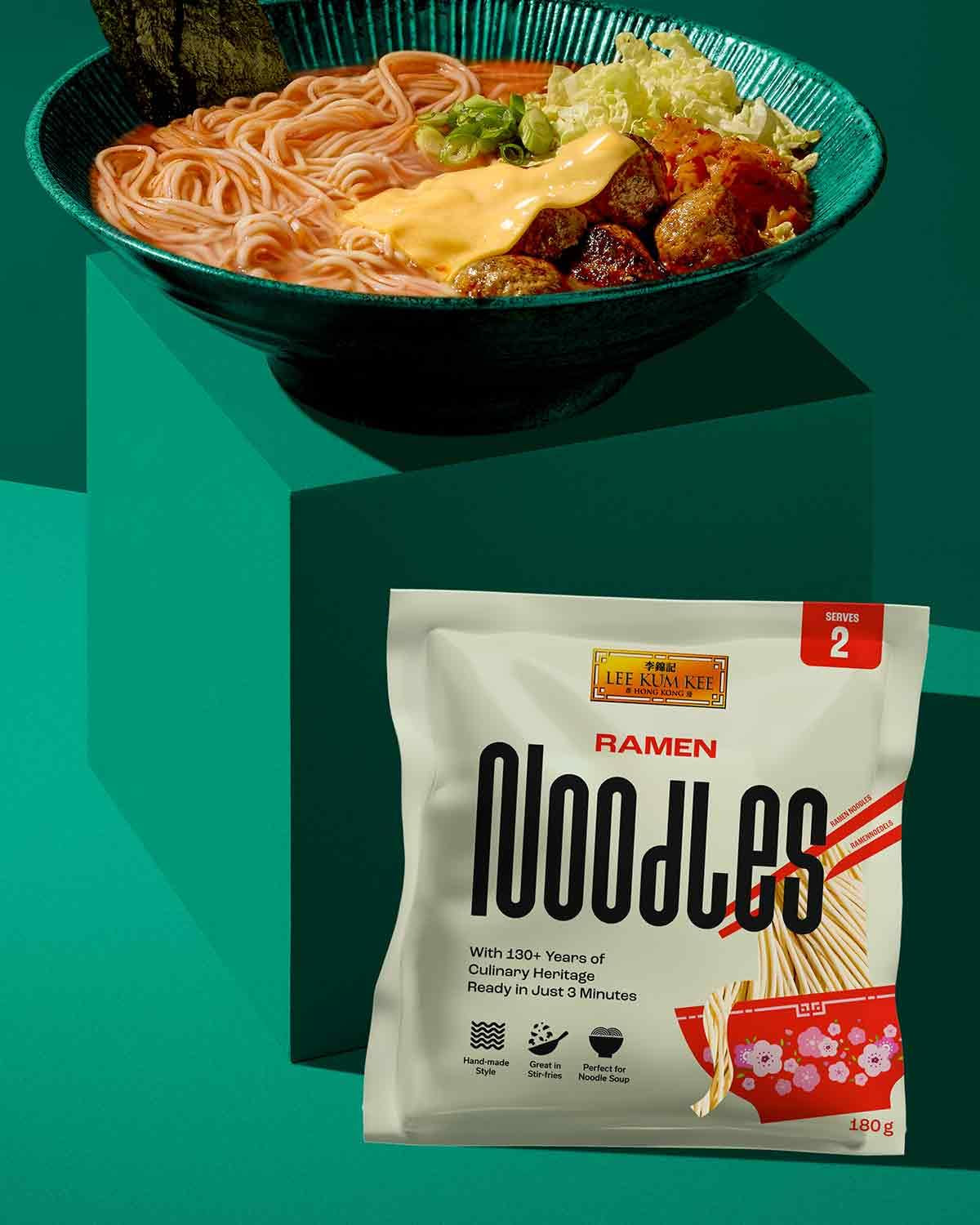 LEE KUM KEE Ramen Noodles - Asijský ramen s jemnou a jemnou texturou, klasika pro ramen polévky a wok pokrmy, polosuché nudle, dvě porce v balení, 6 x 180g multipack
