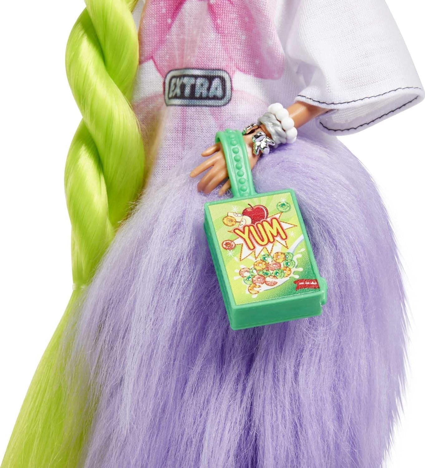 Barbie HDJ44 - Extra Puppe #11 v širokém tričku a legínách s Haustier Papagei, extra langes neogrünes Haar & Zubehör, Flexible Gelenke, Spielzeug Geschenk für Kinder ab 3 Jahren