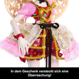 Panenka Monster High Scary Sweet Birthday Cupid Asteria v růžových a červených společenských šatech s tematickými doplňky, jako je pozvánka, balónek, dárek a další, JBG77
