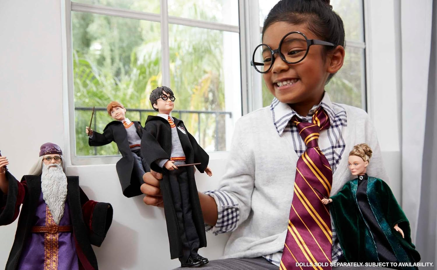 Mattel Harry Potter - Sběratelská panenka (cca 26 cm) s bradavickou uniformou, nebelvírským hábitem a hůlkou, hračka od 6 let FYM50 Akční figurky Naty Shop