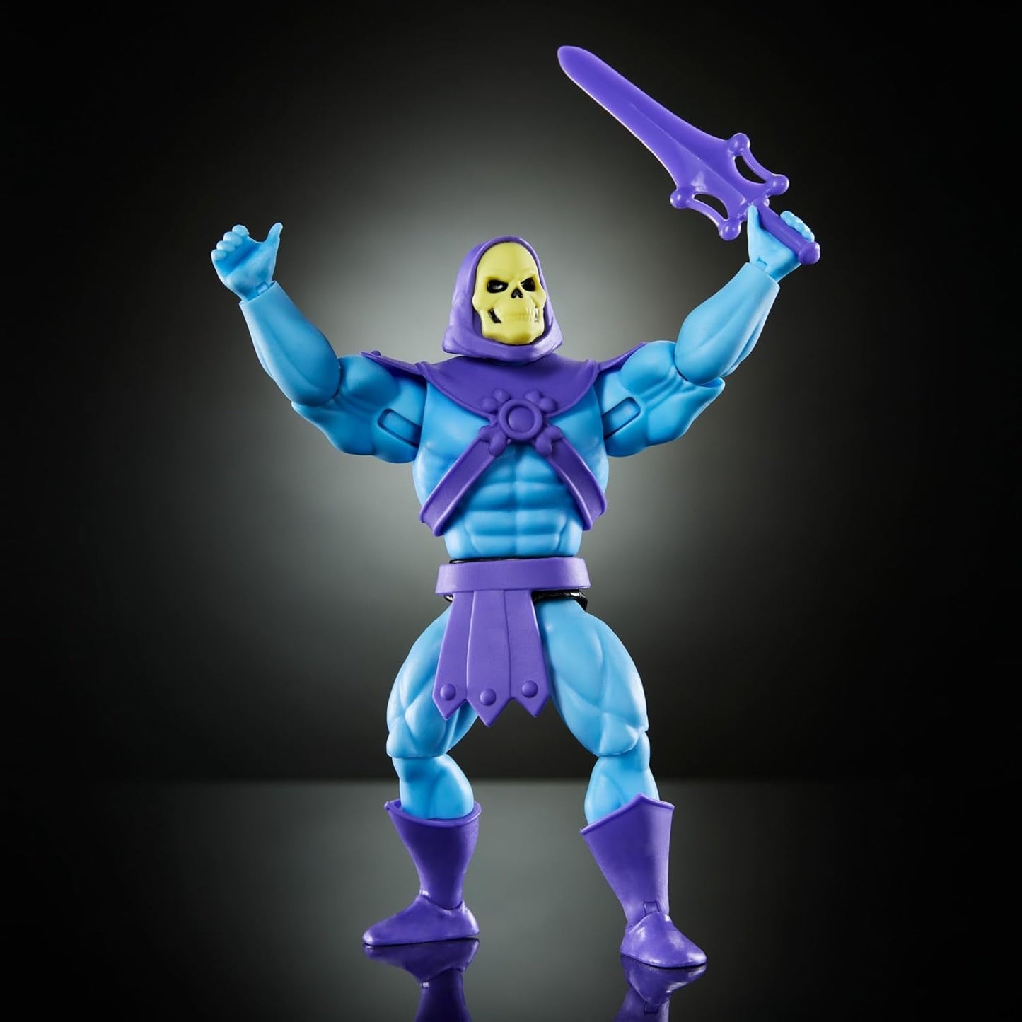 Hračka Masters of the Universe Origins, figurka Skeletor z kolekce kreslených filmů, padouch stojící cca. 14 cm s brněním, holí, mečem a 2 maskami, HYD24 akční figurky Naty Shop