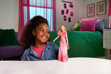Mattel Glinda od Wicked a doplňky Kloubová panenka inspirovaná filmem s odnímatelným oblečením zpívá milovaná námi JLG49 Pink
