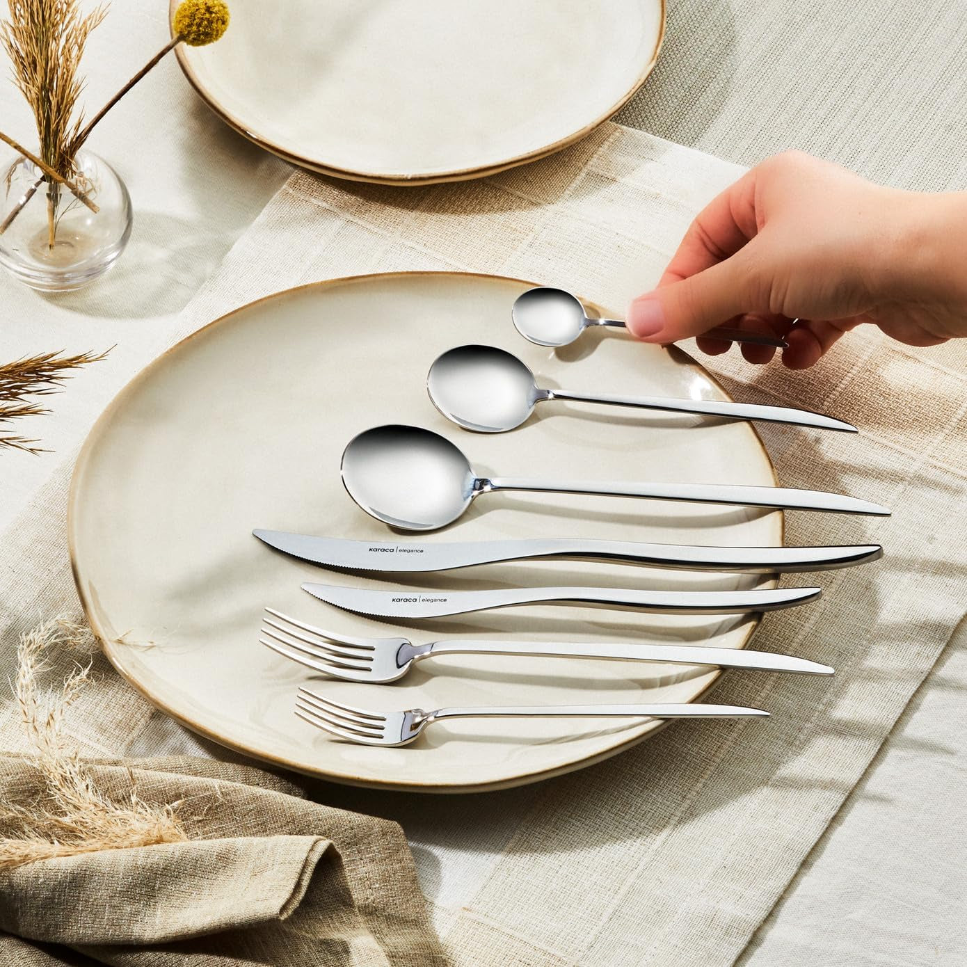Karaca Amour, sada 84 ks příborů pro 12 osob Kitchen Naty Shop