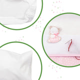 Bílá a růžová sada povlečení Carrycot, skládající se z 1 vypasovaného prostěradla, 1 vrchního prostěradla se stuhou Aida na vyšívání a 1 povlaku na polštář, 100% bavlna, Made in Italy Přikrývky a přikrývky Naty Shop