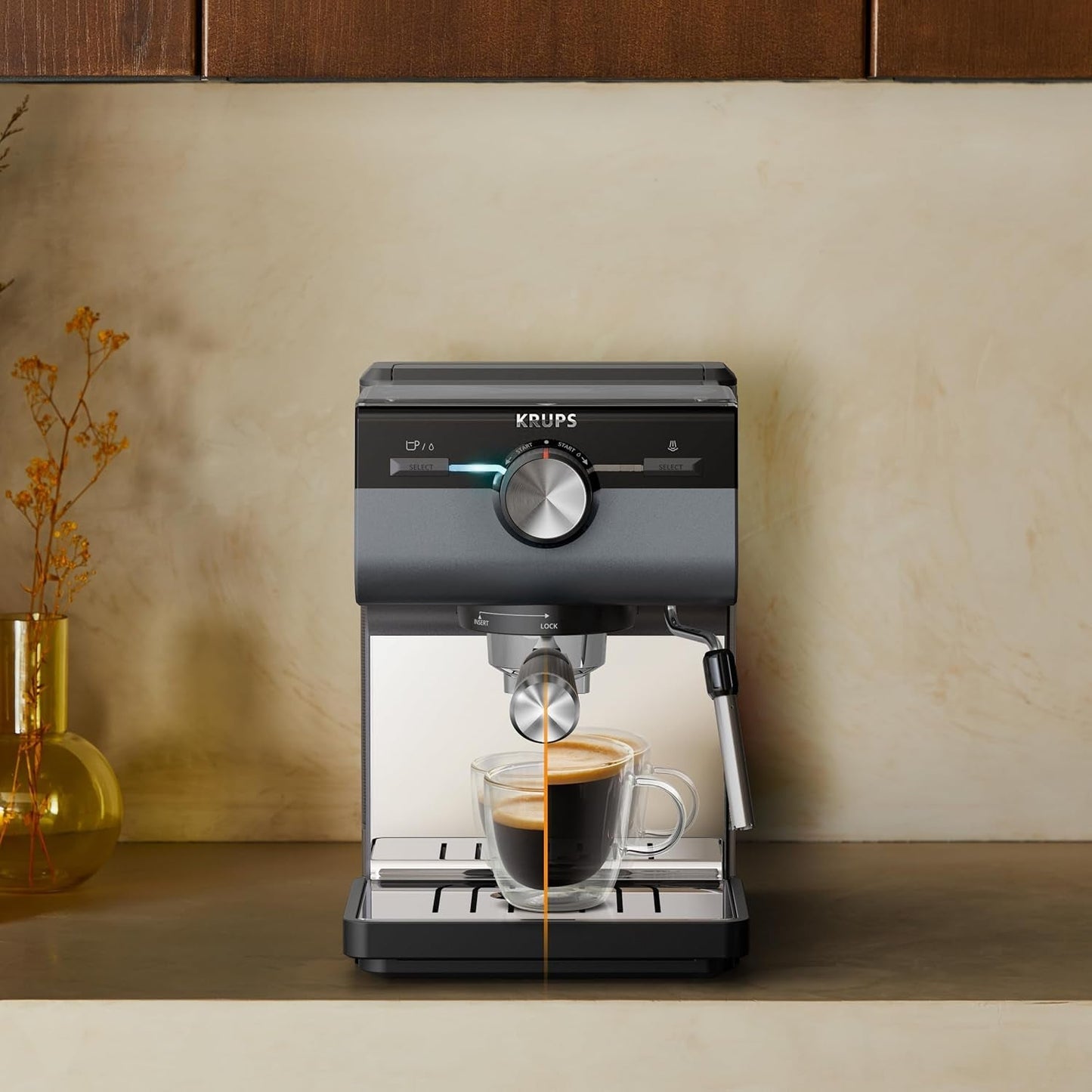 Espresso KRUPS Authentic+, 15 bar, intuitivní ovládání, propracovaný design, parní tryska, včetně rozšířeného příslušenství, Bullet Dark silver/Stainless steel, XP384G10
