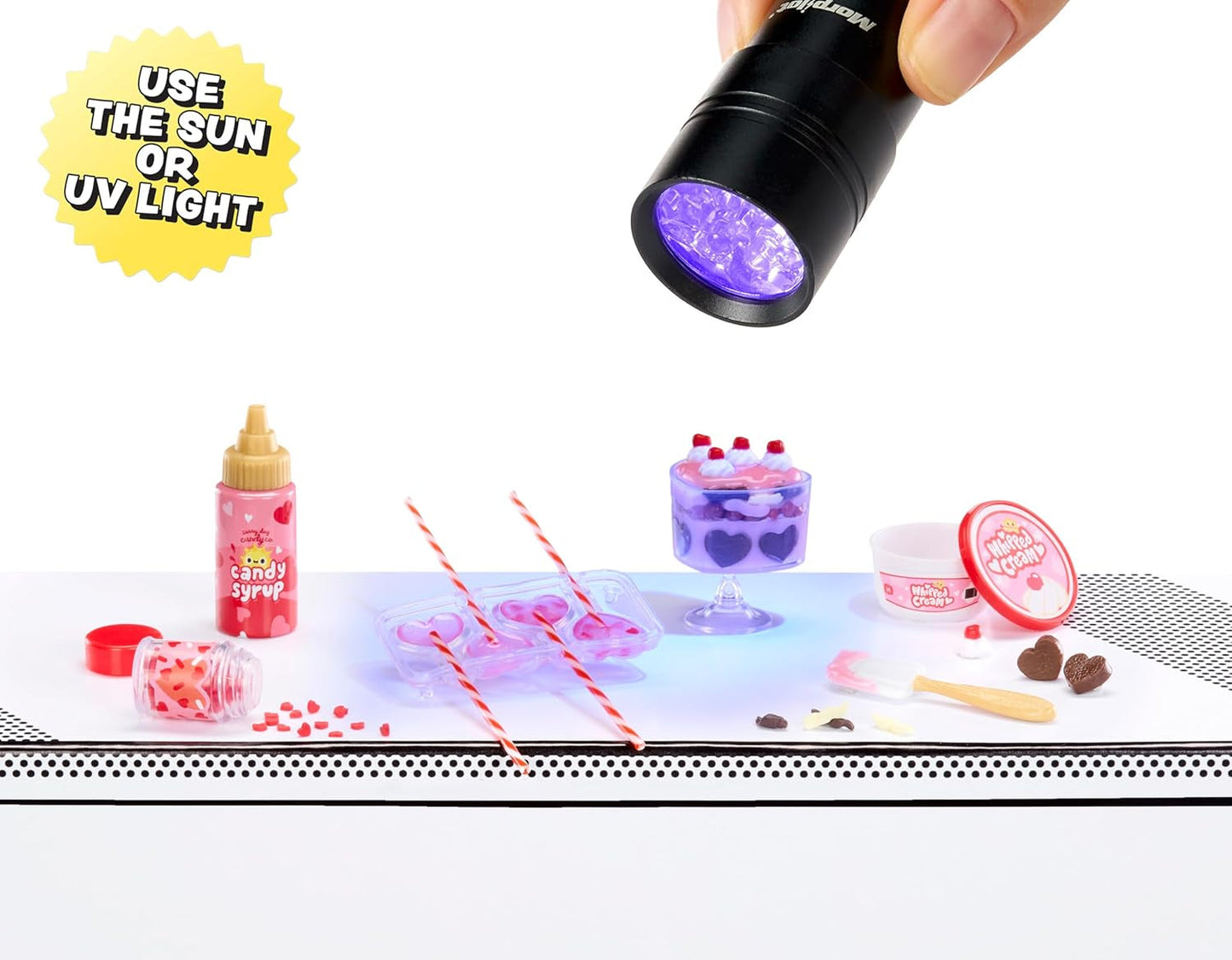 MGA Miniverse – Make It Mini with Love – Mini sběratelské předměty, DIY Resin Craft Kit, valentýnská série, repliky jídla, nejedlé – pro sběratele a děti od 8 let