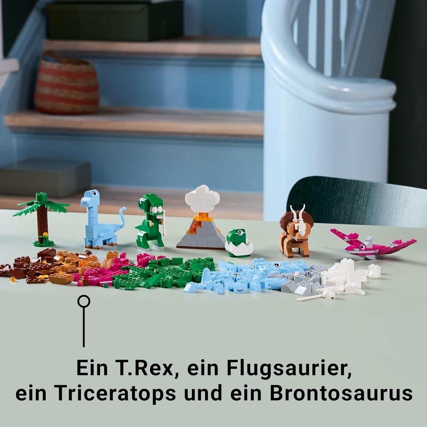 Stavebnice LEGO Classic Kreativní dinosauři s modely zvířat a figurkami vyrobenými z cihel, nápaditý herní zážitek, dárek pro chlapce a dívky od 5 let, včetně T.Rexe a Triceratopse 11041 stavebnic Besuche den LEGO-Store