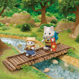 Sylvanian Families - 5763 Dvoufigurová sada Adventure Explorer Set Mléčná kočka Otec chlapec Zvířecí postava Detailní hračka pro 3 roky staré panenky Naty Shop