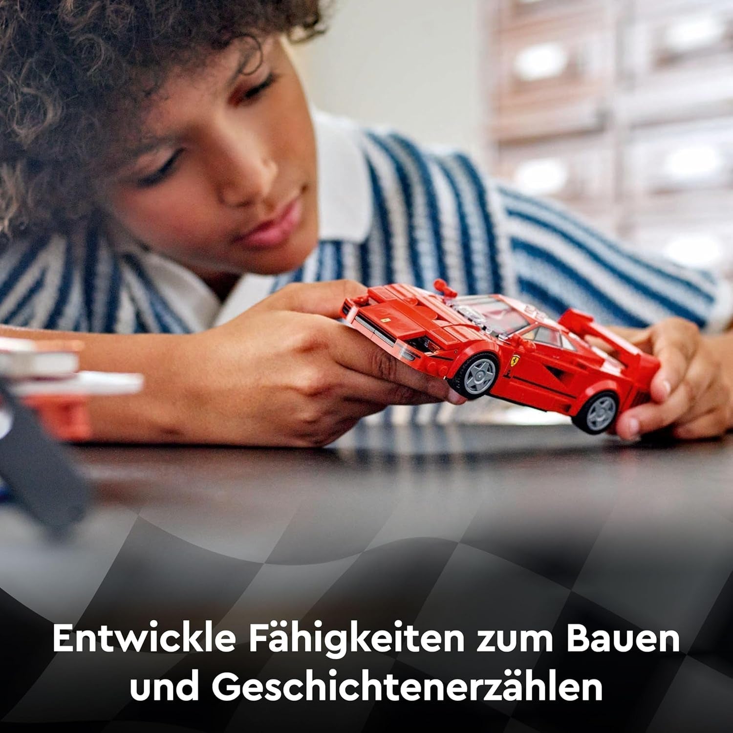 LEGO Speed Champions Ferrari F40 Super sportovní auto, sada se sestavitelným autíčkem a minifigurkou řidiče, sbírka stavebnic pro děti, dárek pro chlapce a dívky 76934 Stavebnice Besuche den LEGO-Store