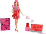 Barbie Party panenka bez krabice a doplňků, série Glam Party s 10 překvapeními, včetně jasně červené panenky s efektem změny barvy, JFY68