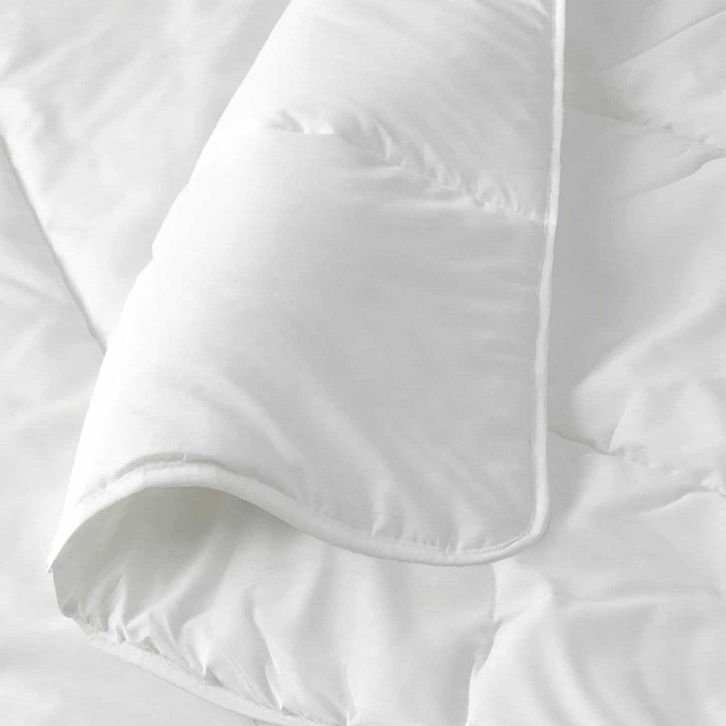 Italské povlečení Prestige White Winter Quilt, 100% mikrovlákno, dvojité, 250X200Cm Přikrývky a přikrývky Naty Shop