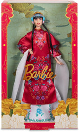 BARBIE Lunar New Year Barbie Puppe - Traditionelles Dreid in glücksbringendem Rot mit Pfingstrosen muster, azurově modrá Schuhe s růžovým třpytem, ​​inspiriert von der Peking-Oper, HRM57