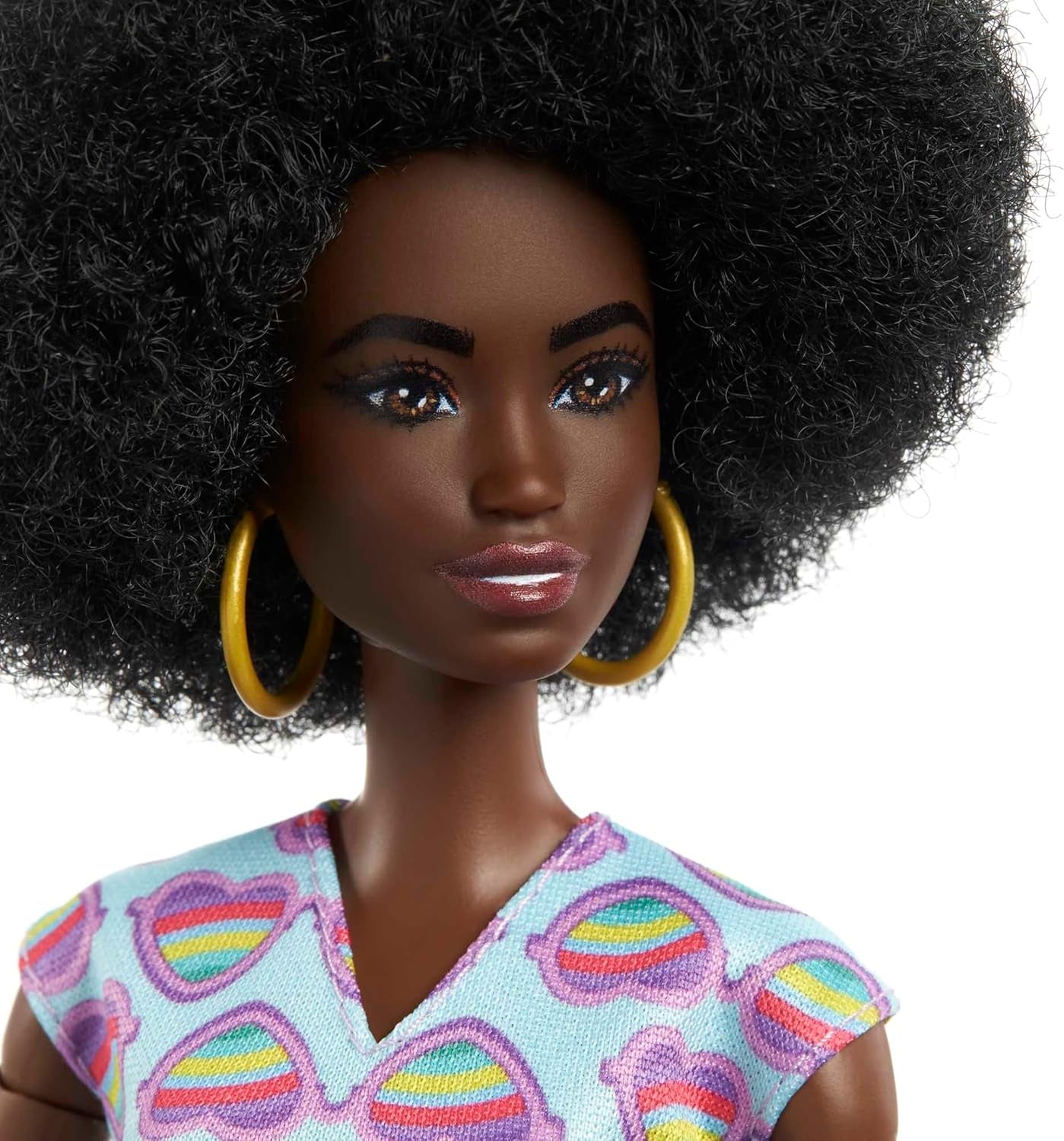 Barbie Fashionistas Černé vlasy Barevný overal Invalidní vozík Rampa Včetně panenky pro invalidní vozík Dětská dárková hračka Věk 3+ HJT14