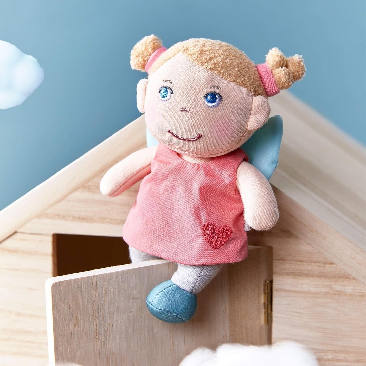 HABA Guardian Angel Lore - Nadýchaná textilní panenka (15 cm), perfektní dárek na uvítanou pro miminka a batolata - Lze prát na 30 °C - 2011870001