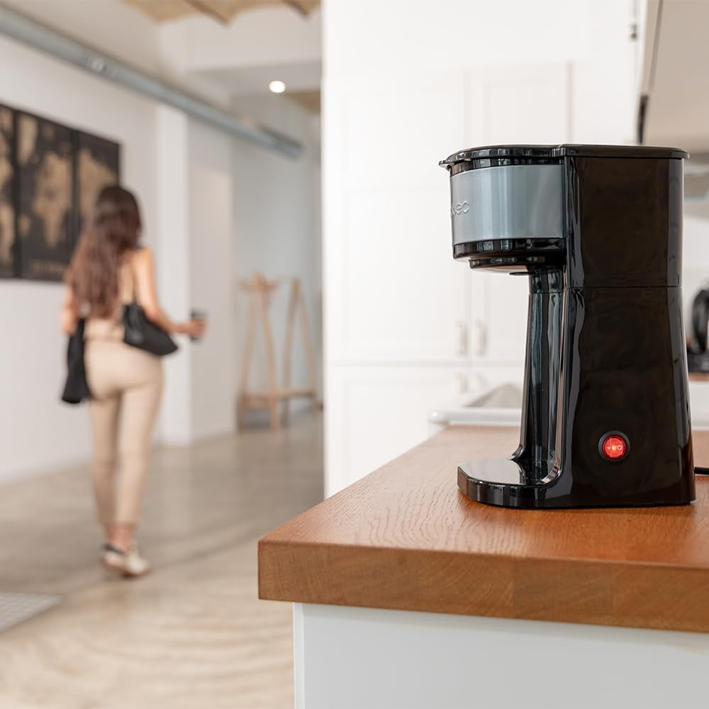 Espresso Cecotec Coffee 66 Drop & Go s termo karafou, 700 W, objem 420 ml, utěsněný výtok, permanentní nebo papírový filtr, funkce automatického vypnutí, nádoba s okénkem