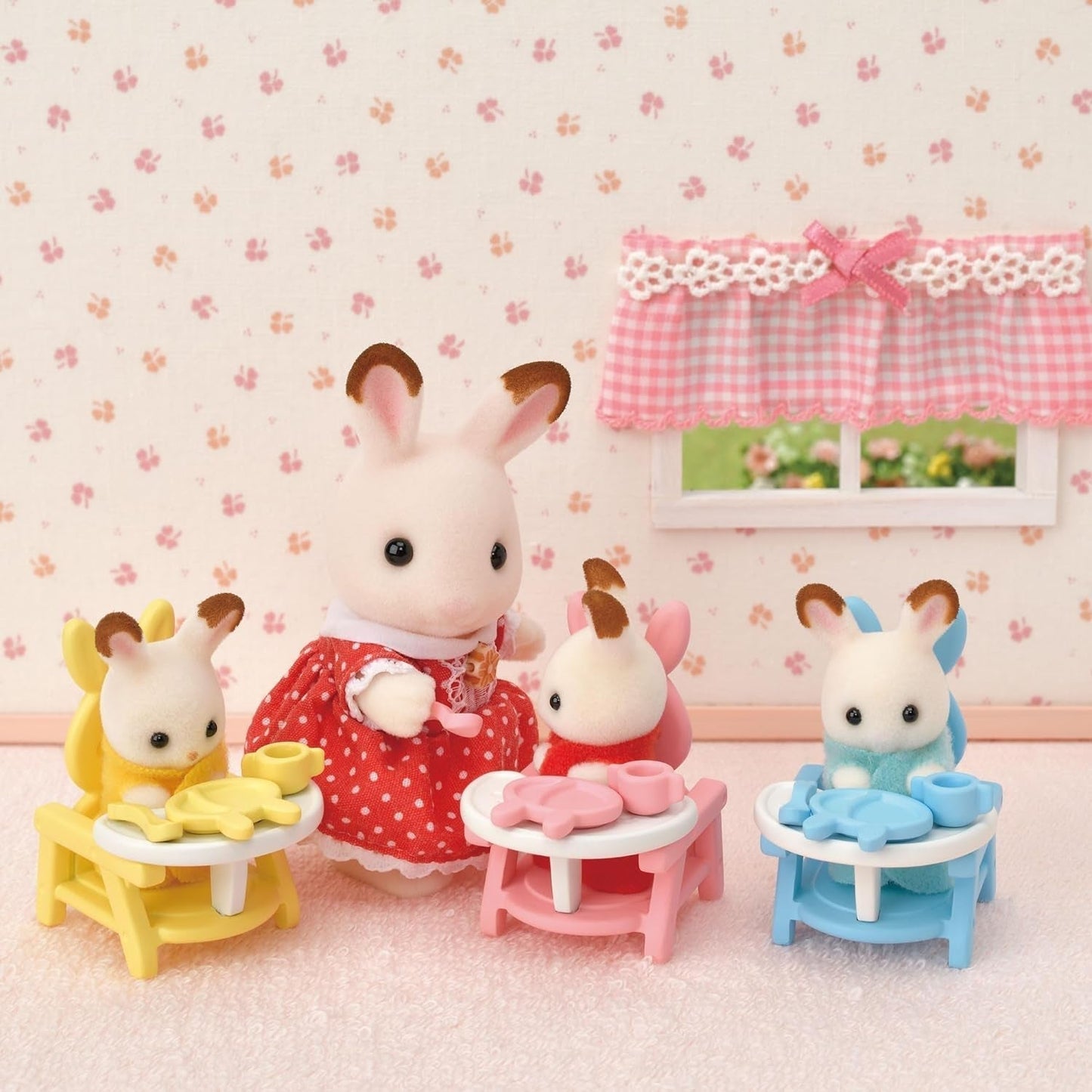 Startovací sada Sylvanian Families L5532 Triplets – domeček pro panenky Naty Shop Dolls