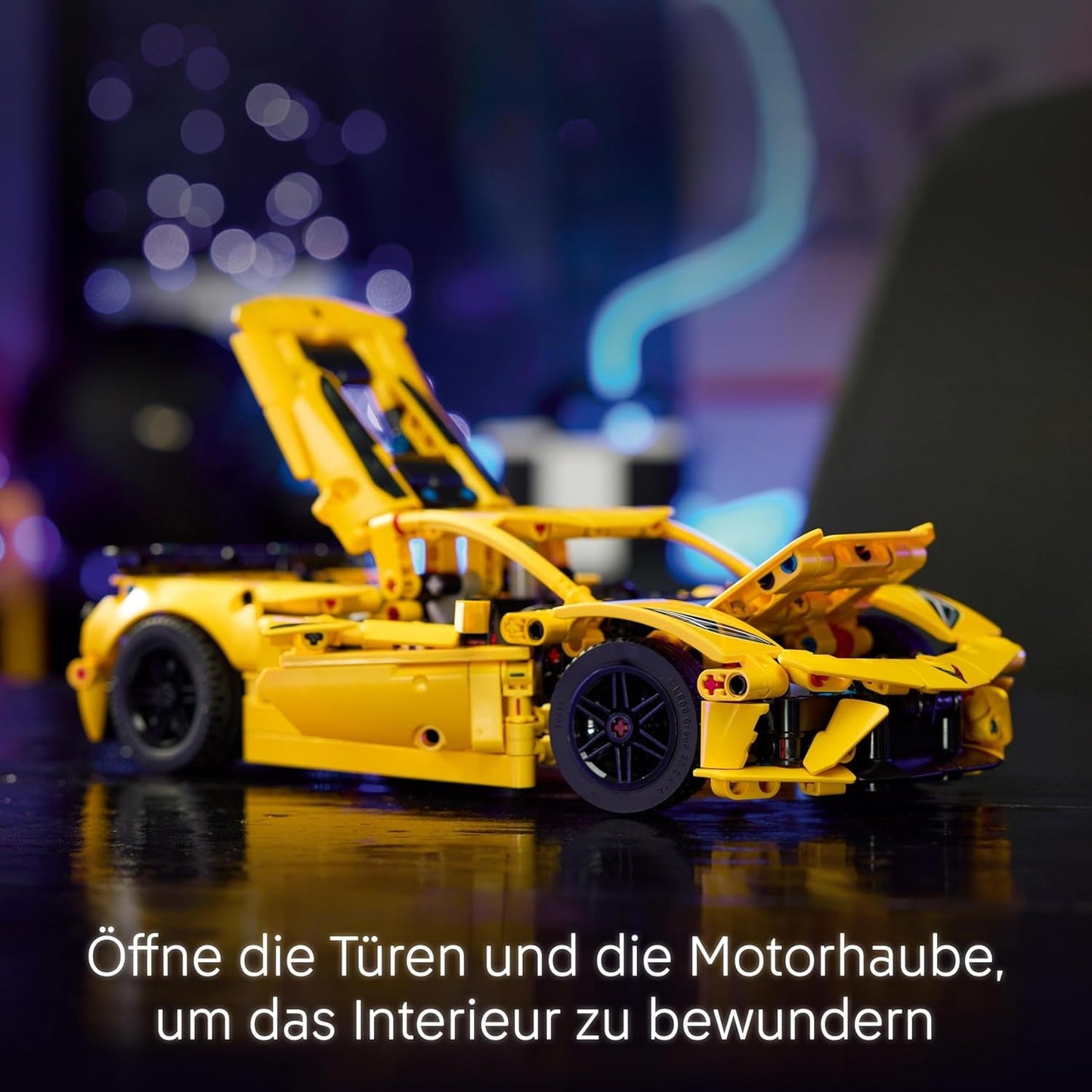 LEGO Technic Chevrolet Corvette Stingray - Sběratelská stavebnice - Sportovní autíčko - Model auta - Dárek pro 9leté chlapce a dívky, kteří milují autíčka 42205 Stavebnice Besuche den LEGO-Store