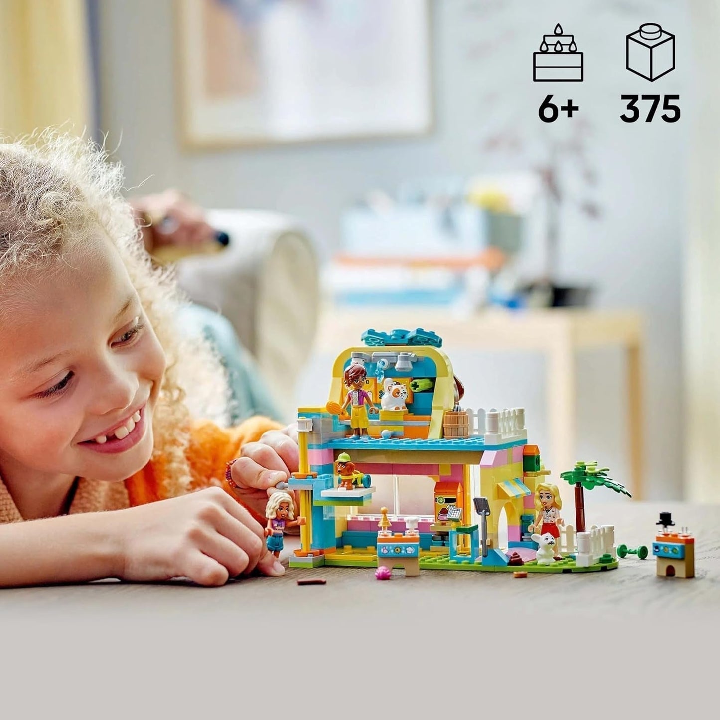 LEGO Friends Obchod se zvířecími doplňky Předstíraná herní sada Vzdělávací hračka pro 6leté dívky 3 minifigurky a 3 figurky zvířat Kočka Psík Zajíček Nápad na dárek pro děti 42650 Stavebnice Besuche den LEGO-Store