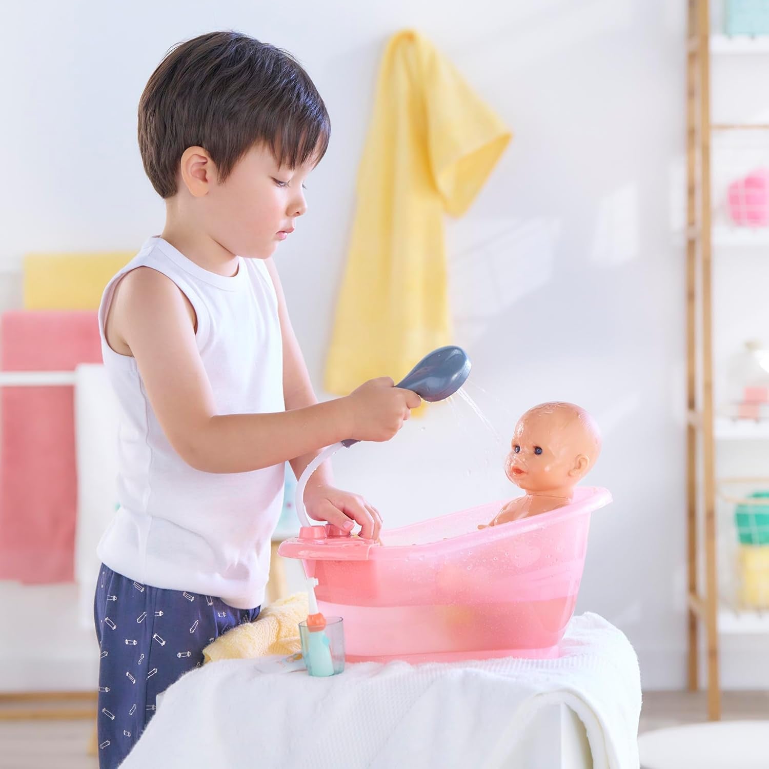 Corolle 9000141660 - Vanička Mon Grand Poupon s funkcí pumpy a gumovou kachnou pro všechny panenky 30-36 cm, 32,5 cm, od 3 let