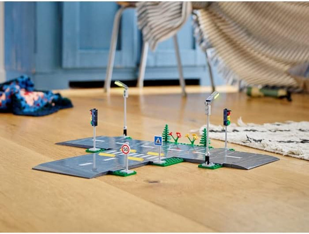 LEGO City Road Křižovatka se semafory Stavebnice s cihlami svítícími ve tmě 60304 Stavebnice Besuche den LEGO-Store