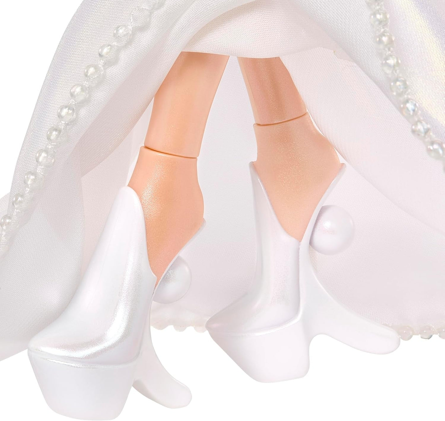 Bratz Holidayz Frosty Nightz - panenka Chloe (sběratelská edice) se skutečnými outfity a doplňky