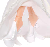 Bratz Holidayz Frosty Nightz - panenka Chloe (sběratelská edice) se skutečnými outfity a doplňky