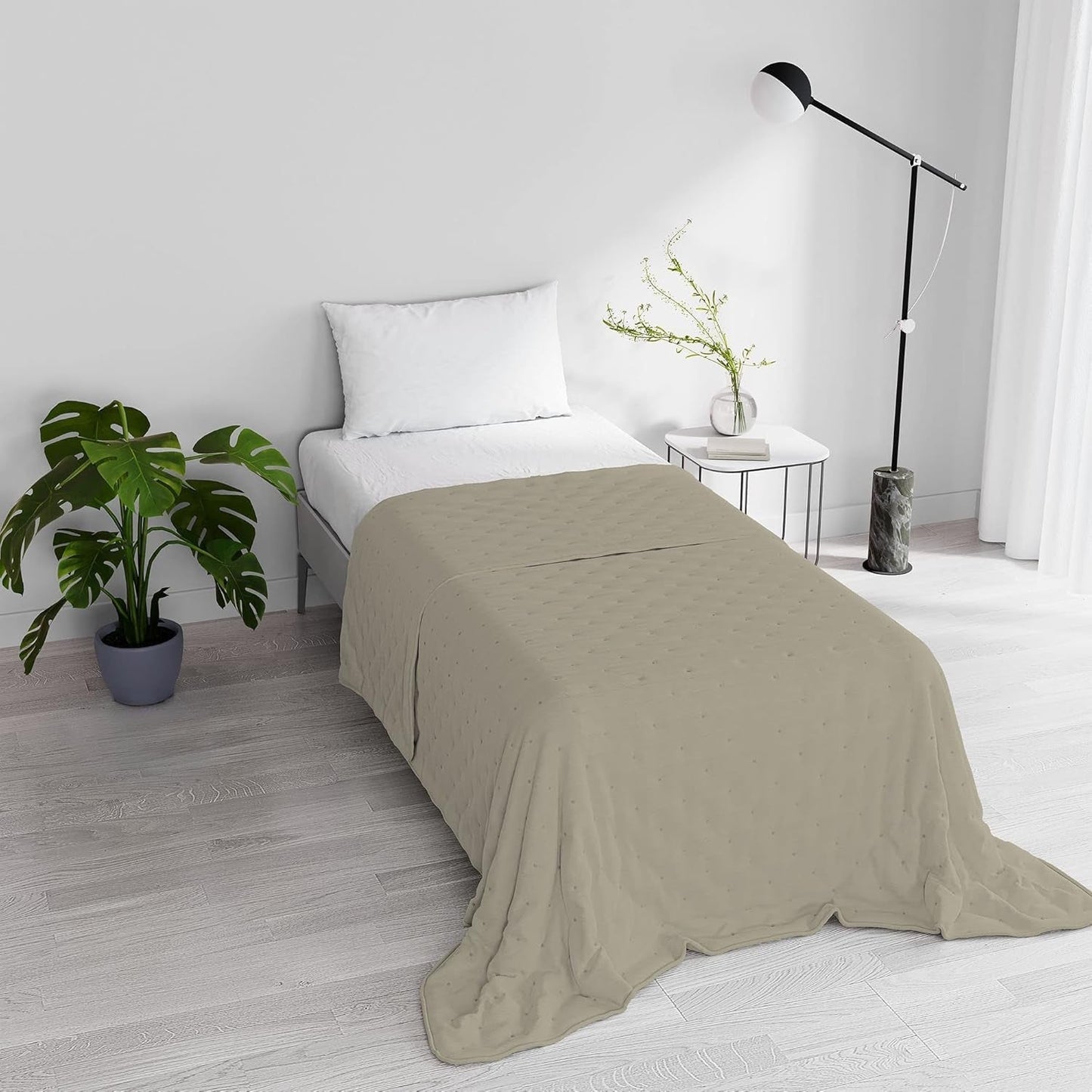 Italské povlečení CHIC letní přikrývka, mikrovlákno, SINGLE 170X250Cm, hnědá Přehozy a přikrývky Naty Shop