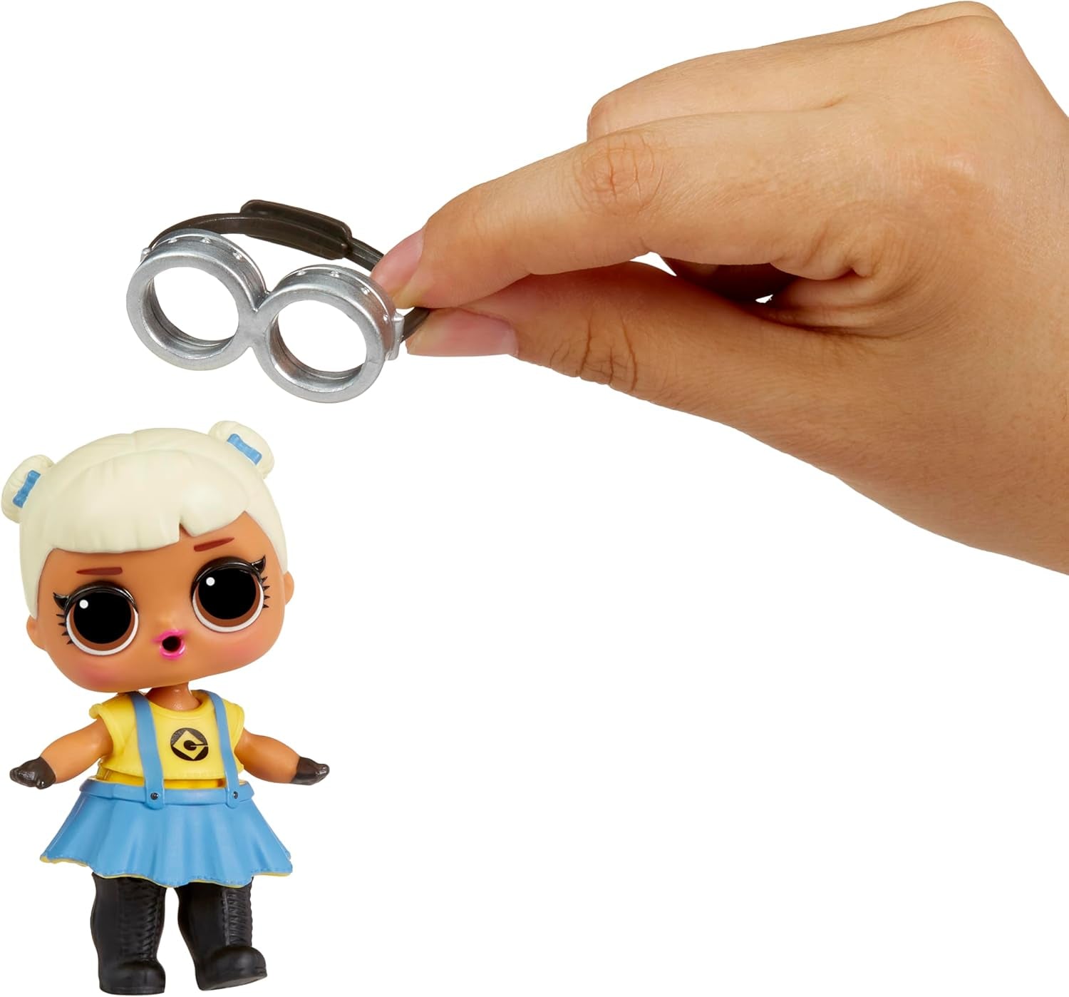 LOL Překvapení! Loves Minions Tots – obsahuje 1 panenku s oblečením a doplňky, míč inspirovaný Minions, skrytý obal, 6 sběratelských panenek