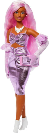 Panenka Barbie Deluxe Styl č. 3 s oblečením Barbiecore, blond vlasy ve vysokém drdolu, pastelově růžové šaty s velkou mašlí a doplňky jako síťované punčocháče, HYV27 Pink Naty Shop Dolls
