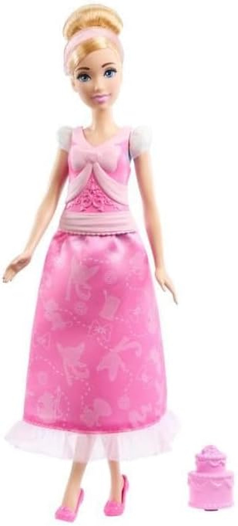 Módní panenka Mattel Disney Princess Toys Popelka se 2 oblečky, 9 doplňky, 2 topy se sponkami a 2 sukněmi. Příběhy 2 v 1 inspirované filmem Disney, JCR95