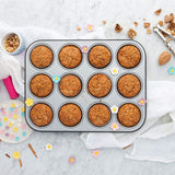 0062750 pekáč na 12 muffinů Formy na pečení a plechy Naty Shop