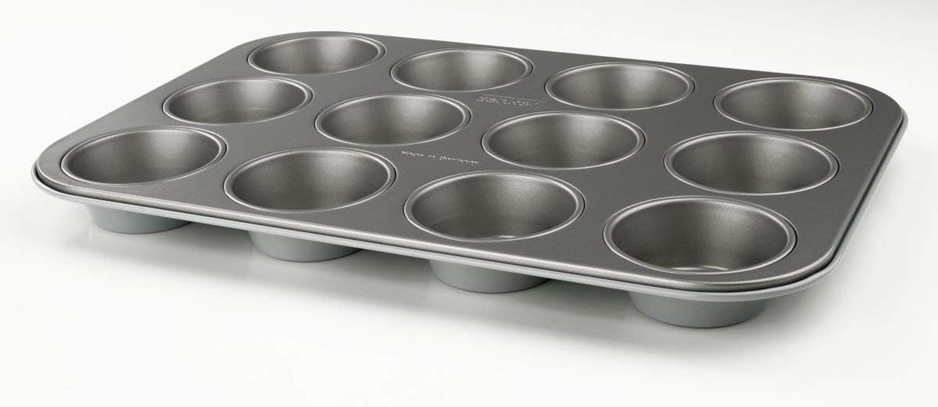 Forma na muffiny Zenker s 12 formami na pečení (Ø 7 cm), na muffiny a cupcakes, rozměry: 38,5 x 26,5 x 3 cm Formy na pečení a plechy Naty Shop