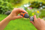 Gardena 13 mm (1/2 palce) a 15 mm (5/8 palce) Hadicová spojka: Násuvná spojka pro konec hadice, vybrání pro upnutí, snadná montáž, v krabici (18215-20)