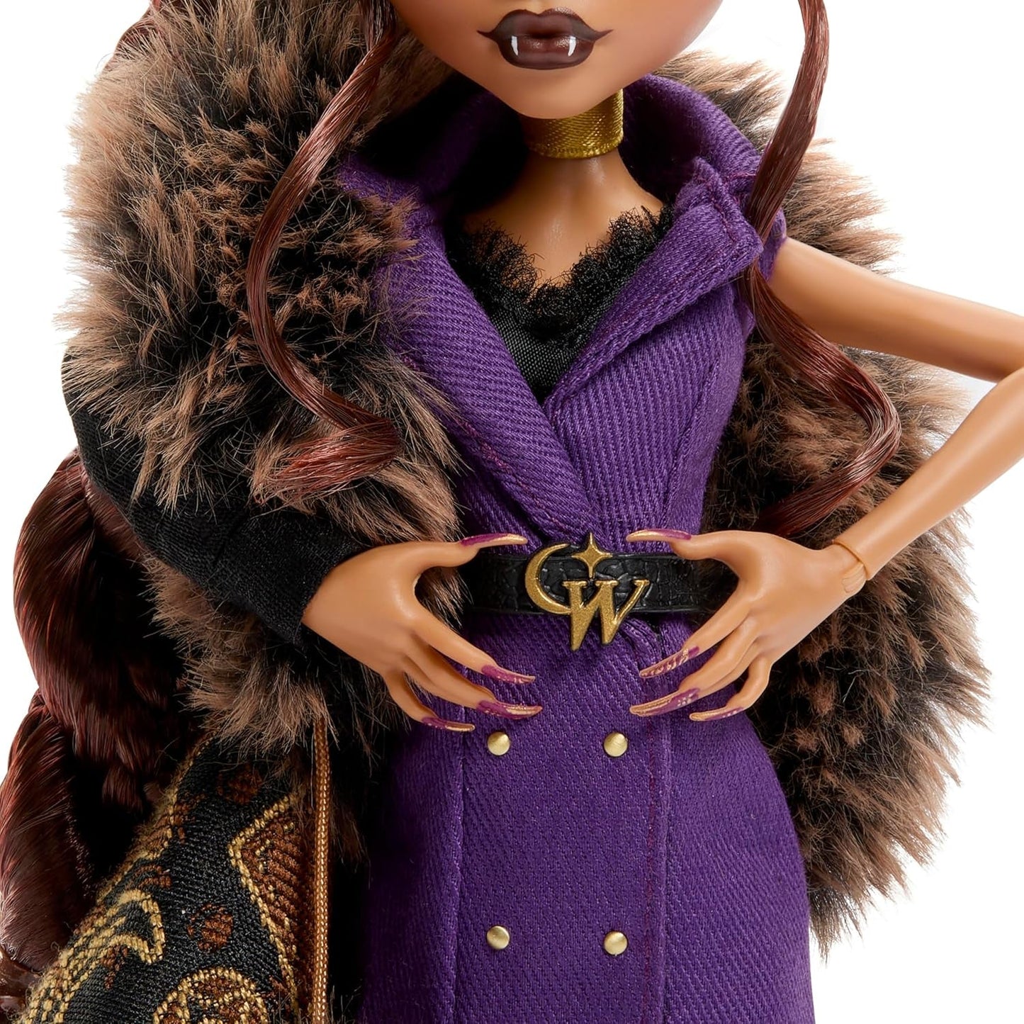 Panenka Monster High Dům vlků Clawdeen Wolf Sběratelská figurka s umělou kožešinou Žakárový kabát Purpurová bunda Šaty Zlaté Kalhoty a doplňky JDR66