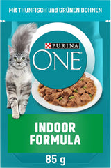 PURINA ONE Indoor Formula Mokré krmivo pro kočky, jemné kousky v domácí omáčce z tuňáka, balení 26 ks (26 x 85 g)