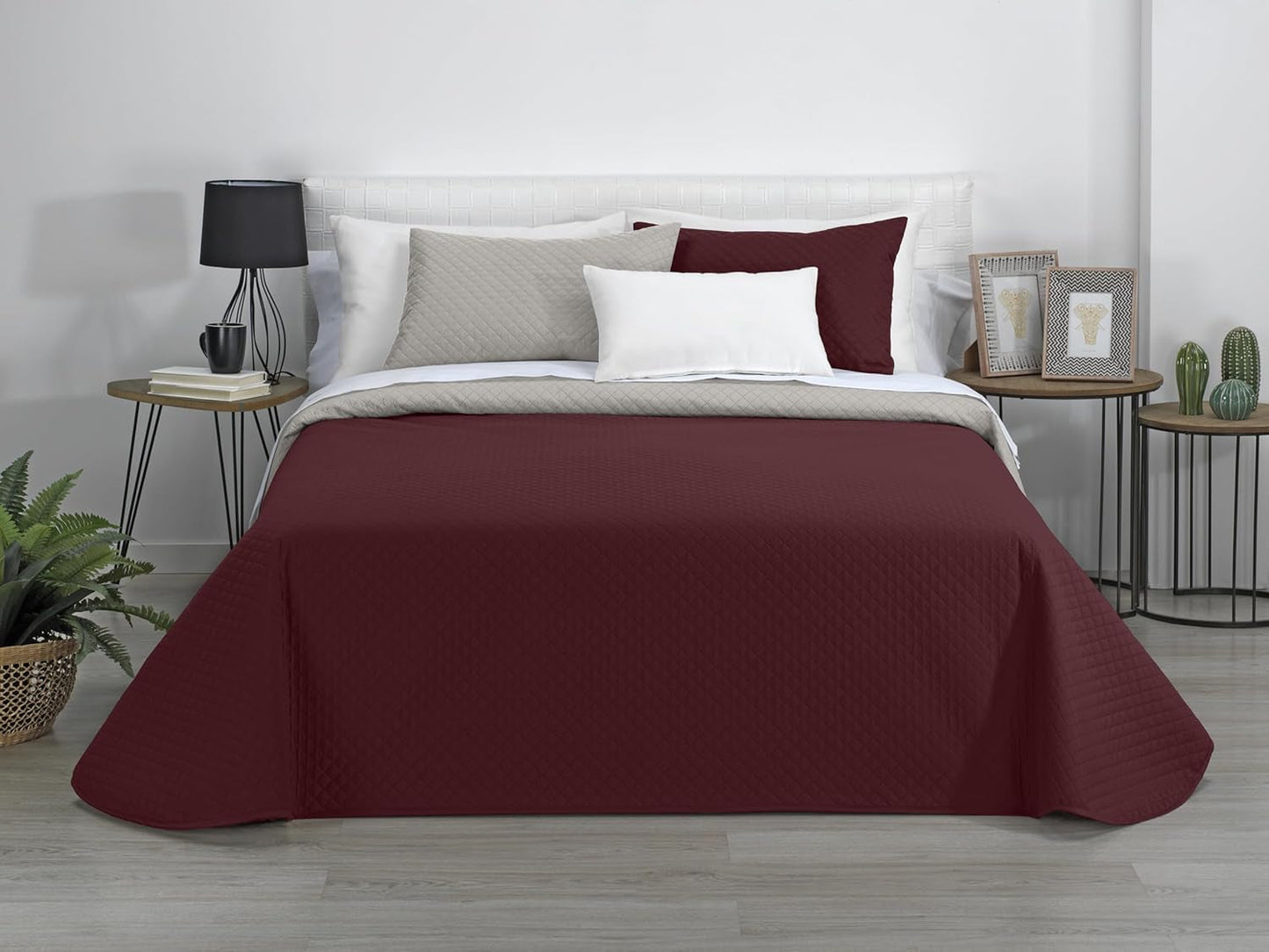 Estoralis | AVA | Oboustranná butiková přikrývka | Pro všechna roční období | Barva - červená/béžová | Na postel 80/90 cm. postel. (180 X 270 Cm. Ancho X Alto) | Prošívaná přikrývka Přikrývky a přikrývky Naty Shop