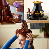 LEGO Harry Potter Mluvící klobouk Model Bradavic Dárek pro dospělé pro ženy Muži Máma Táta s 31 náhodnými kombinacemi zvuků Zařadí vás do vašeho bradavického domu 76429 Stavebnice Besuche den LEGO-Store