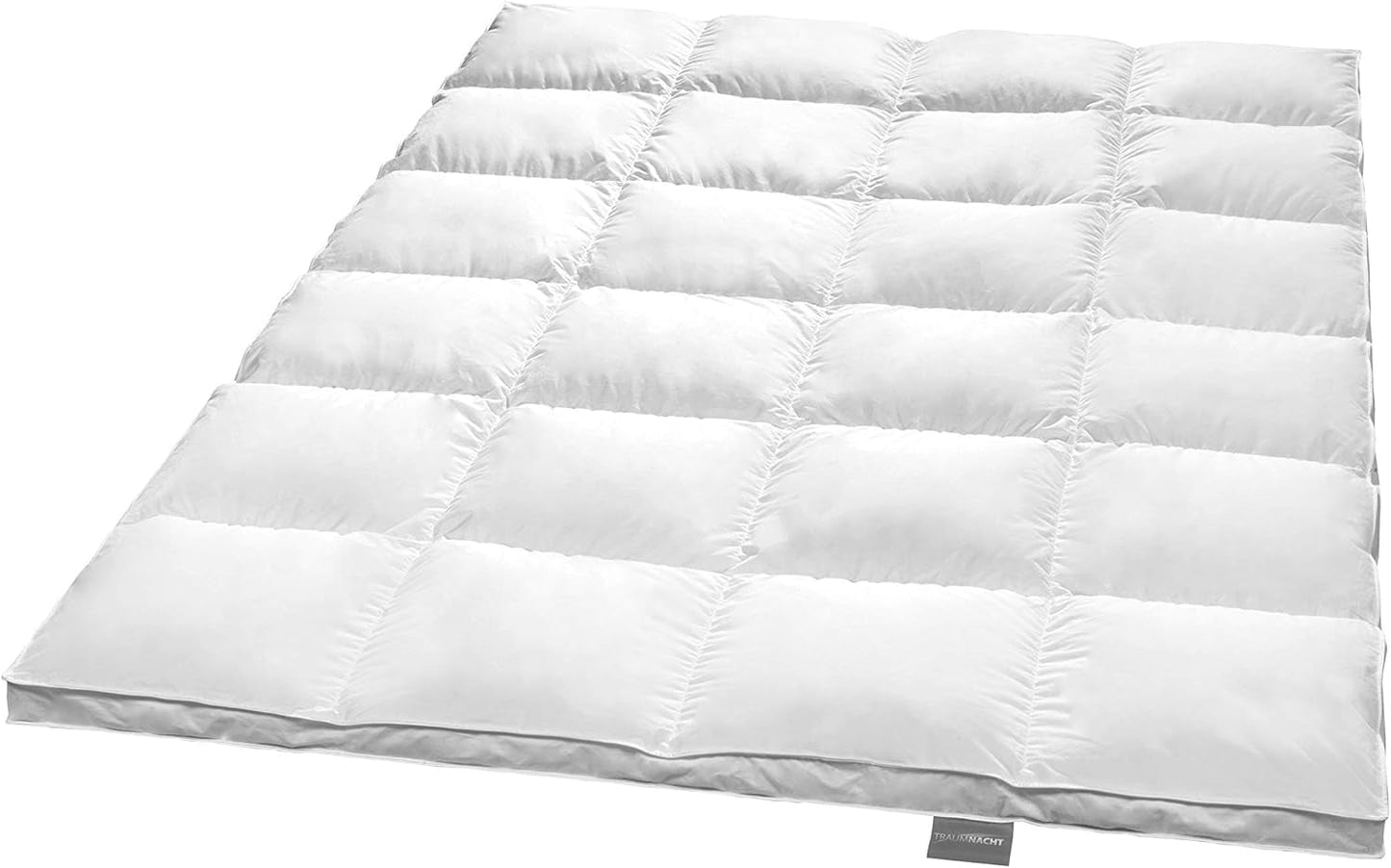 Traumnacht Basic Lehká přikrývka s novým bílým prachovým peřím (60%) a peřím (40%), DIN EN 12934, 135 X 200 Cm, Down Pass a certifikace Oeko-Tex, vyrobena podle německé normy kvality Peřiny a přikrývky Naty Shop 90 procent prachové peří / 10 procent peří Velmi teplá zimní deka 2013