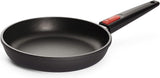Woll Nowo Titanová plochá pánev - indukce, výška 5 cm, odnímatelná rukojeť - pro všechny typy varných desek, litý hliník, nepřilnavý povrch Hrnce a pánve Naty Shop 24 cm