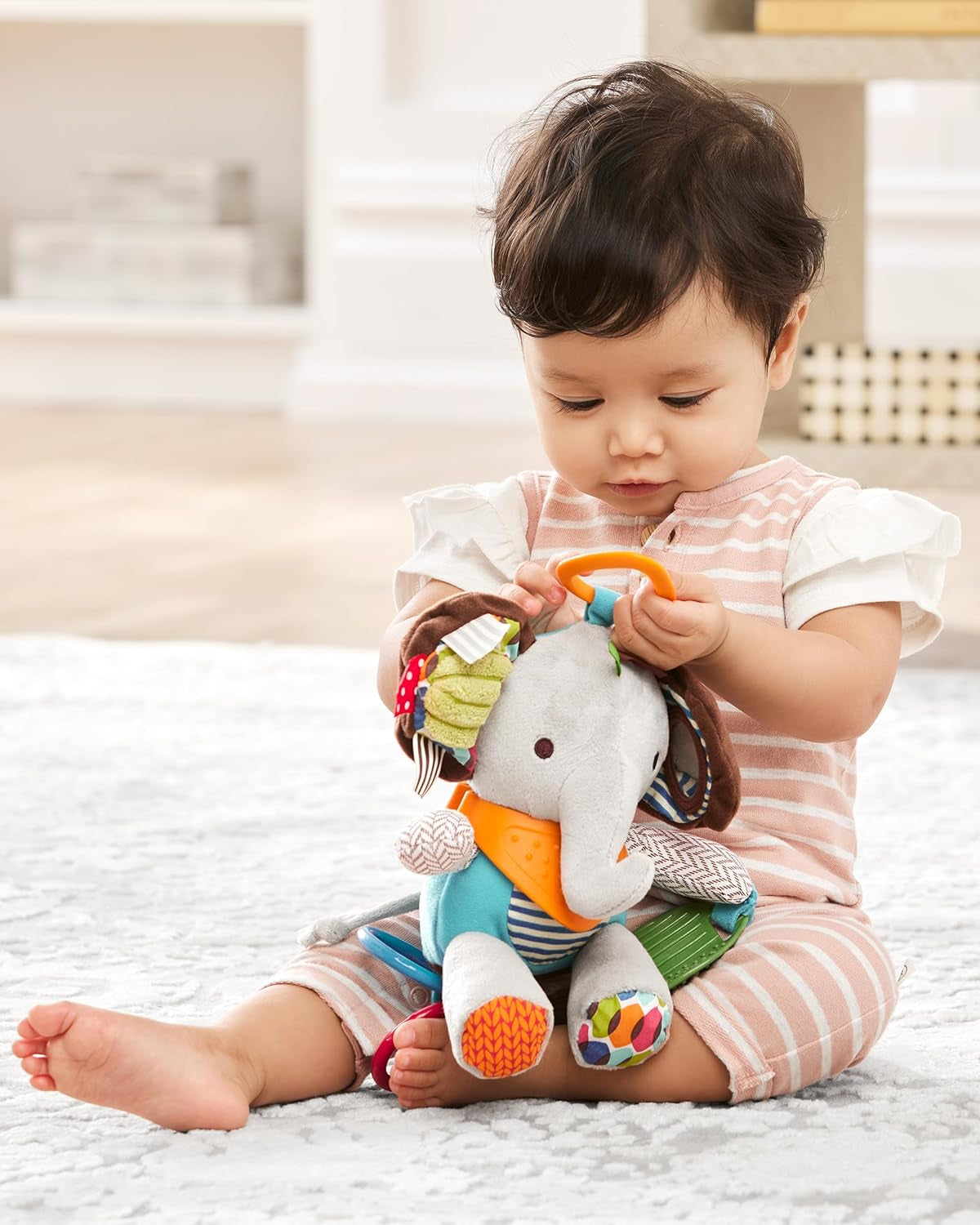 Hračka Skip Hop Bandana Buddies, Plyšová hračka pro miminka a děti, Vícebarevná, Hračky pro slony Naty Shop
