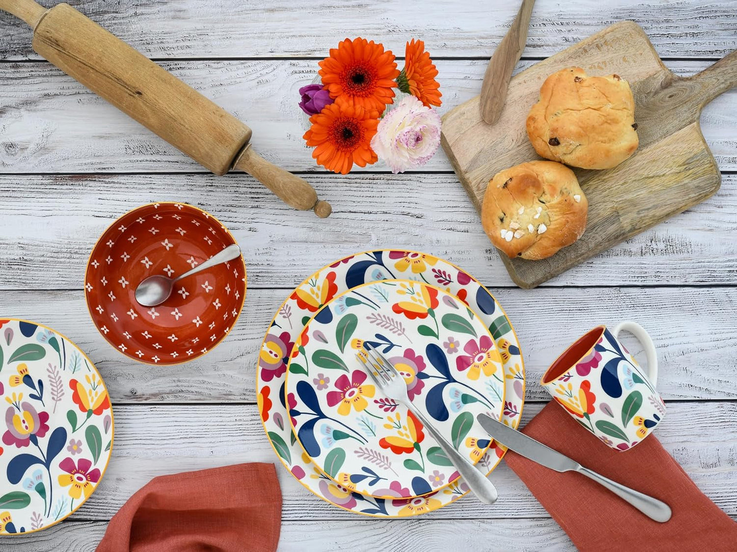 CreaTable, 17407, Folklore Series, 16dílná sada nádobí pro 4, Porcelánová kombinovaná služba, Vhodné do myčky a mikrovlnné trouby, Kvalitní výroba