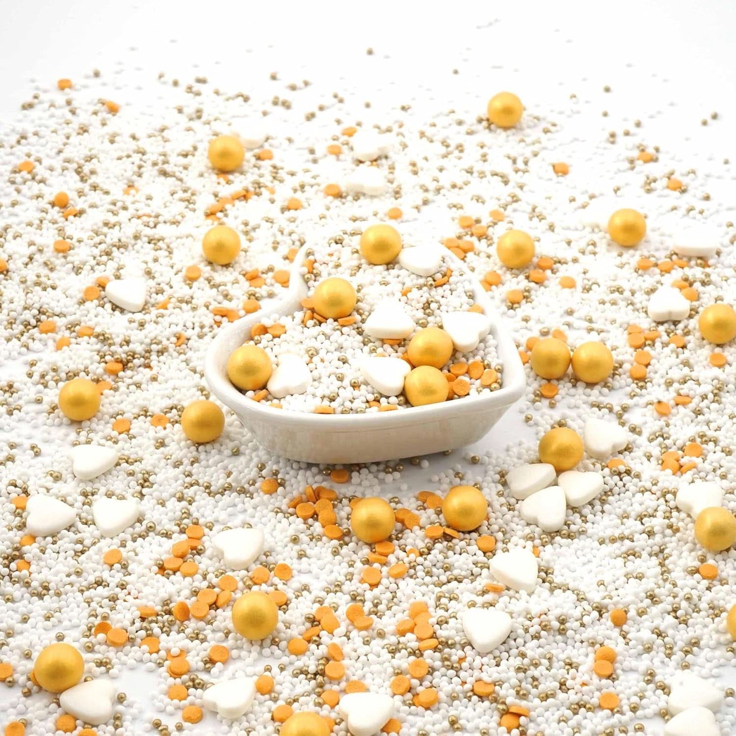 Streusel Glück, Sprinkles s bílým srdcem a zlatými kuličkami, 40 gramů Sprinkles Naty Shop