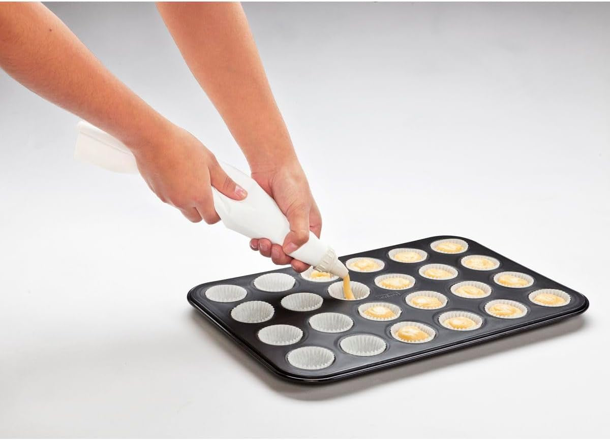 Zenker 6541 Black Metallic 24Er Mini-Muffinform – Antihaftbeschichte Für Perfekte Mini-Muffins, Ø 4,5 cm, ​​Made in Germany Formy a plechy na pečení Naty Shop