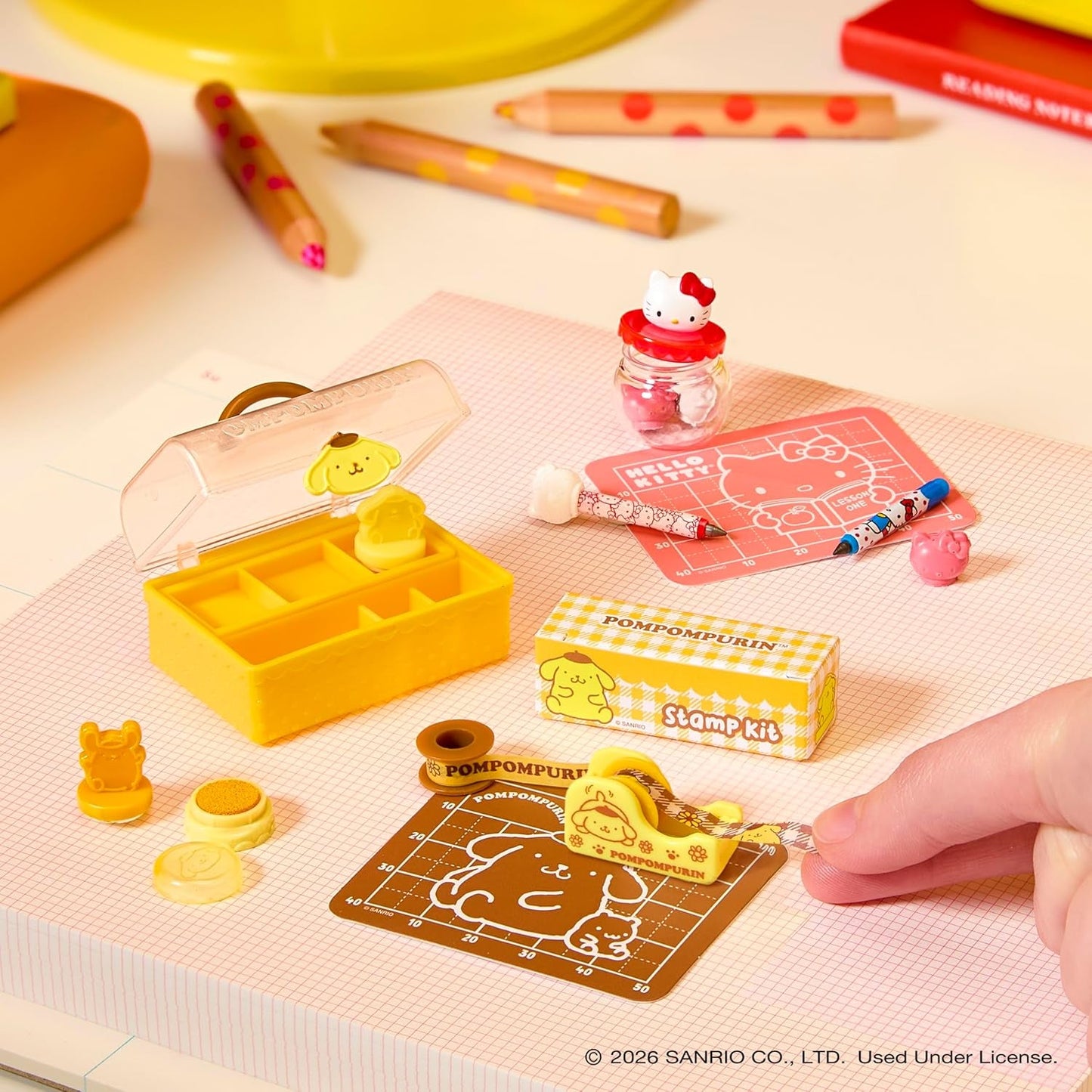 Miniverse MGA Make It Mini Hello Kitty and Friends Series 3 – mini sběratelské předměty, Sanrio, retro repliky papírnictví, řemesla, kutilství, pro sběratele a děti od 8 let
